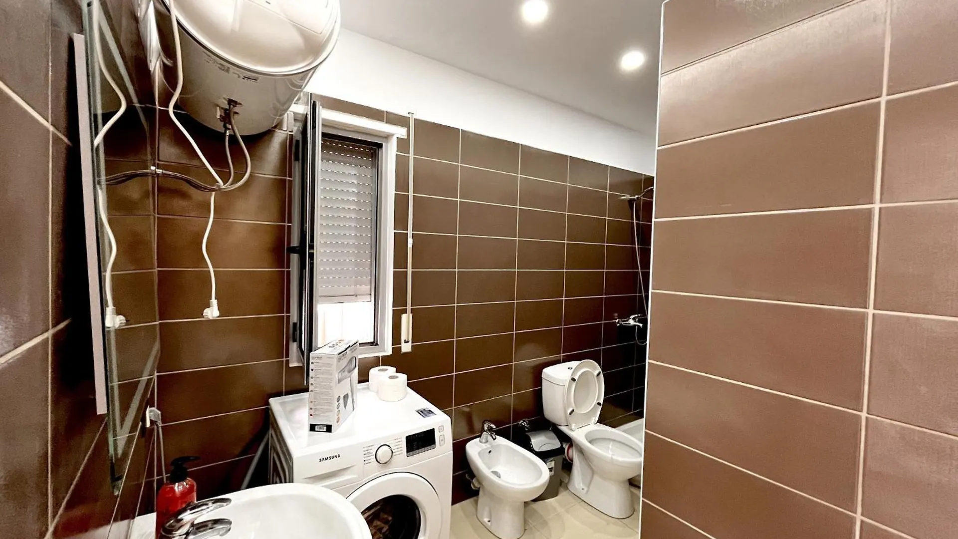Kam Apartments In The City Center Vlore Albania
