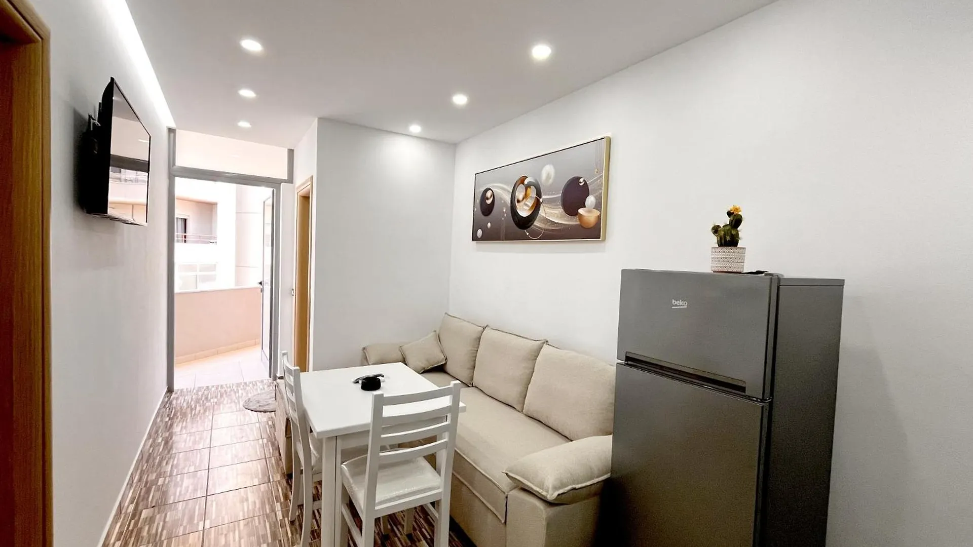 Kam Apartments In The City Center Vlore Albania