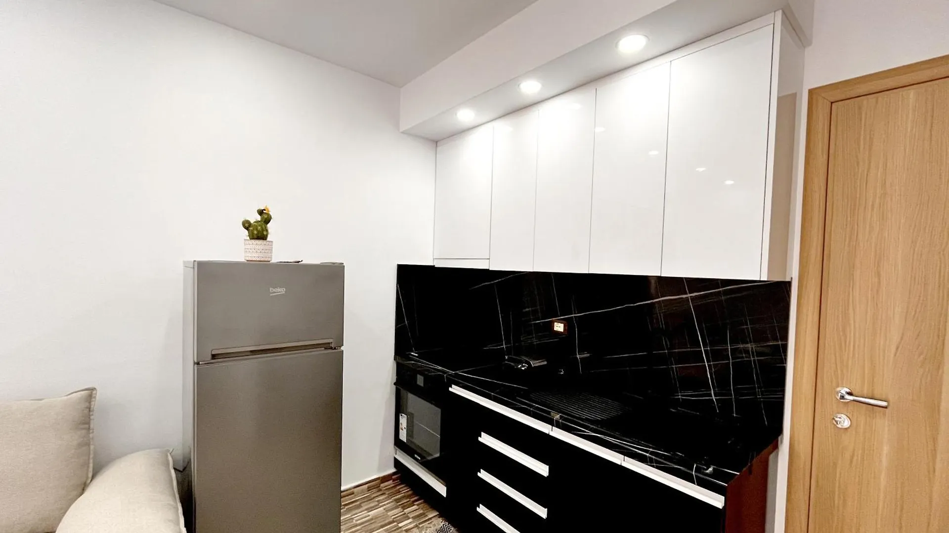 Kam Apartments In The City Center Vlore