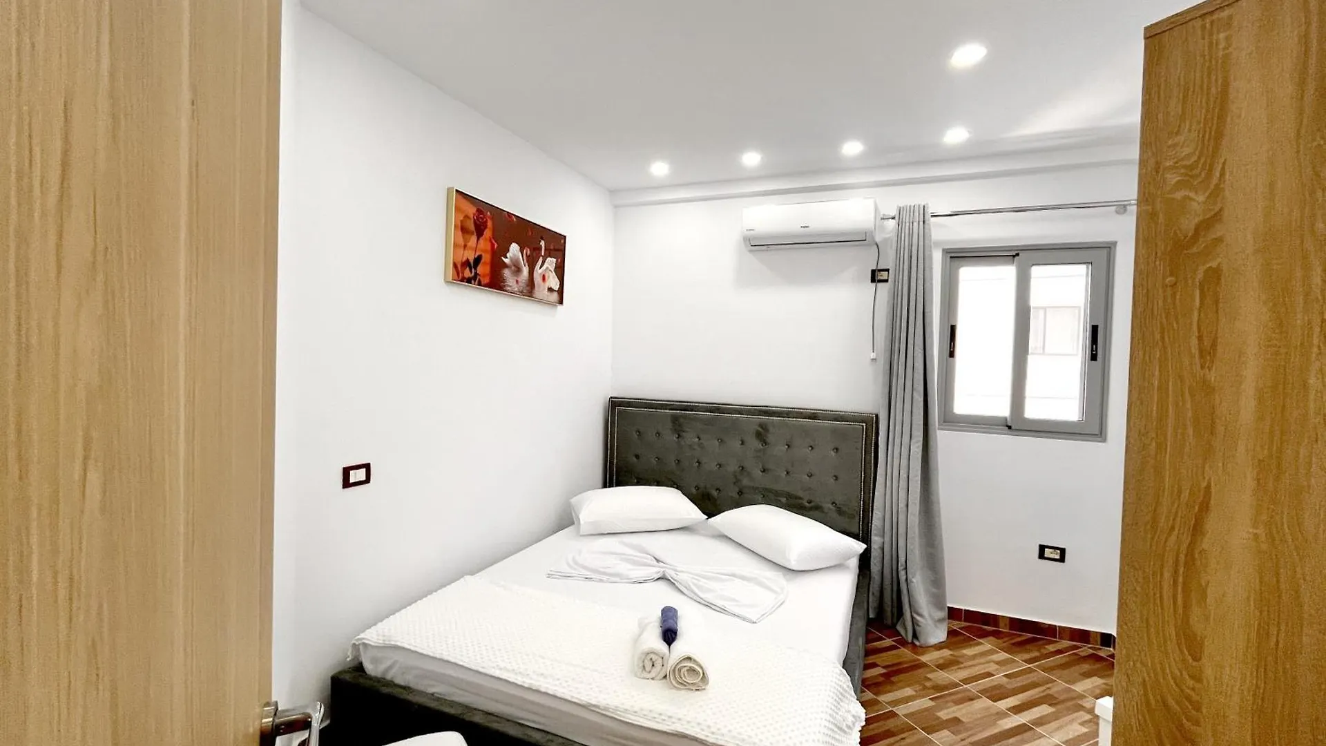 Kam Apartments In The City Center Vlore
